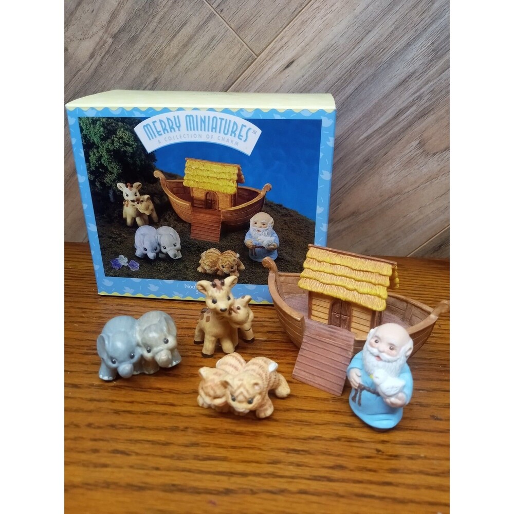 1996 Hallmark Merry Miniatures Noahs Ark Noah and Friends Mini Story Time 5 pc